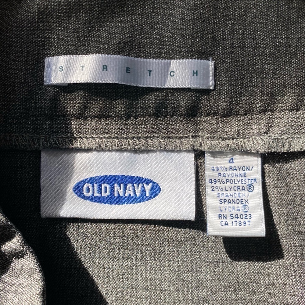 Old Navy Stretch Gray Flat Gray Wrap Mini Skirt, Sz: 4 - Picture 6 of 7